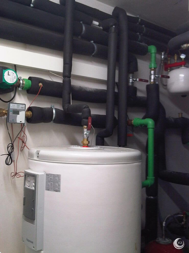 Sala técnica geotermia horizontal en Carranza - Ingeosolar